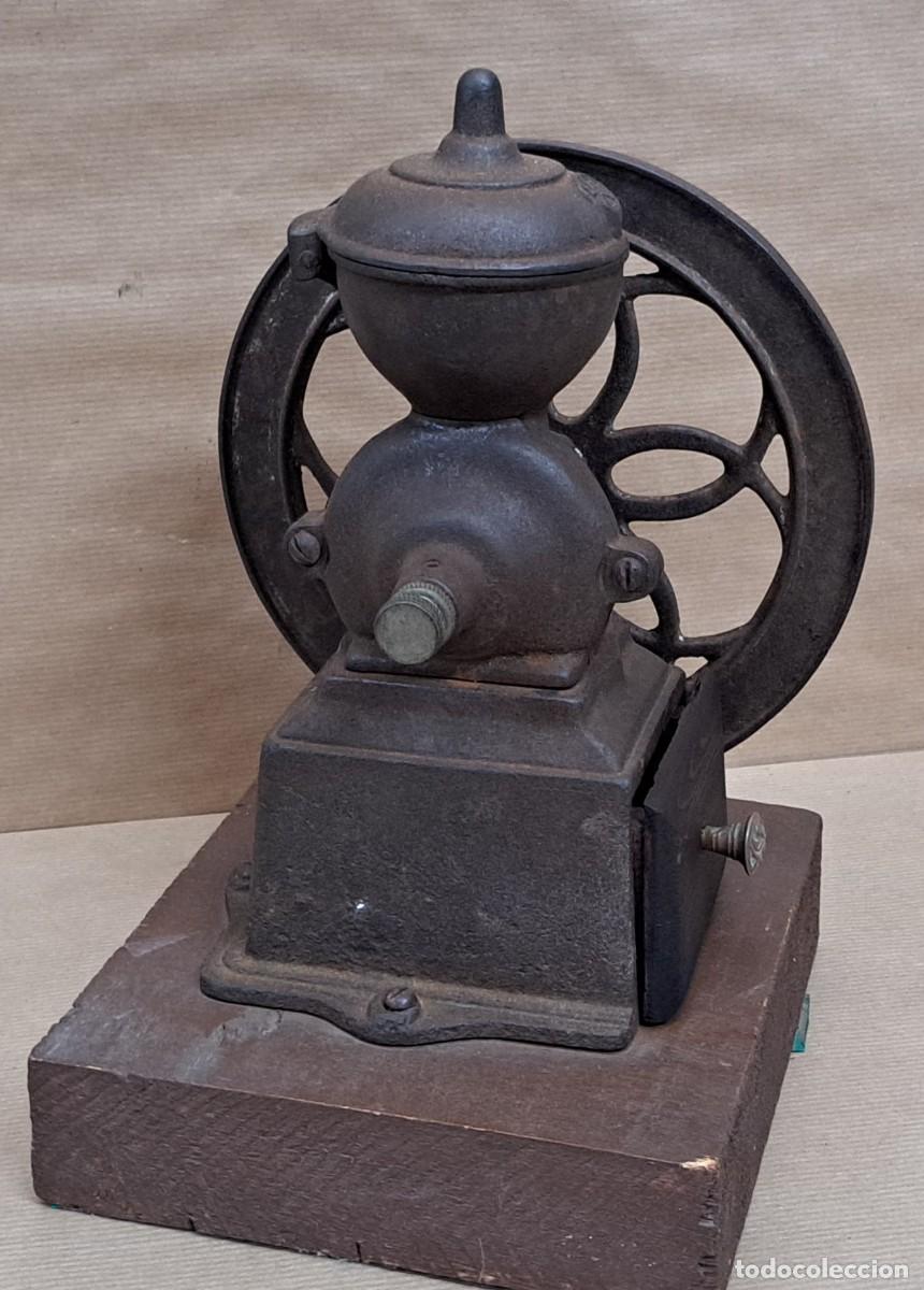 Antig&uuml;edades: Molinillo de caf&eacute; marca Lie, funciona bien - Foto 3
