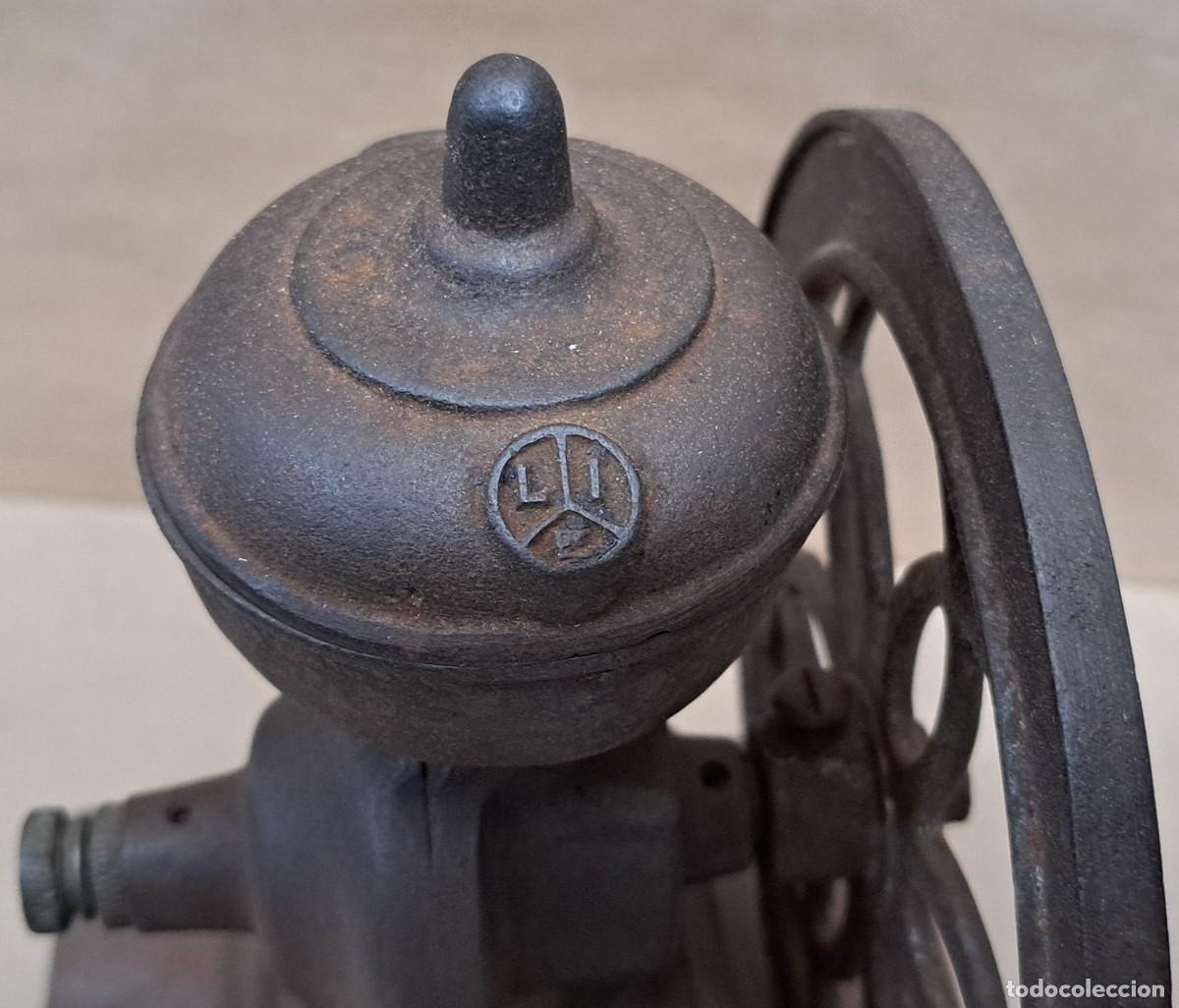 Antig&uuml;edades: Molinillo de caf&eacute; marca Lie, funciona bien - Foto 8