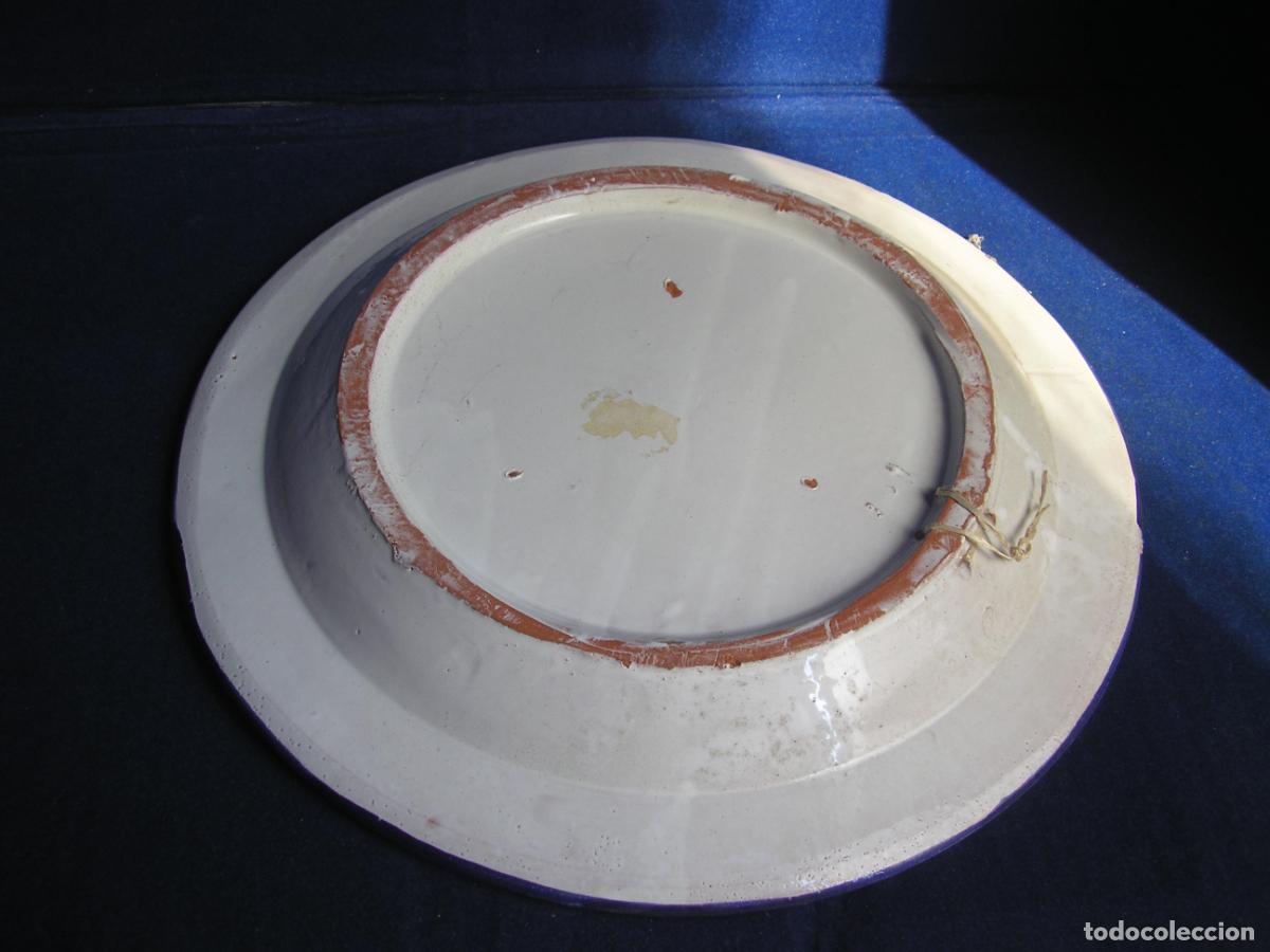 Antig&uuml;edades: PLATO PINTADO A MANO - Foto 2