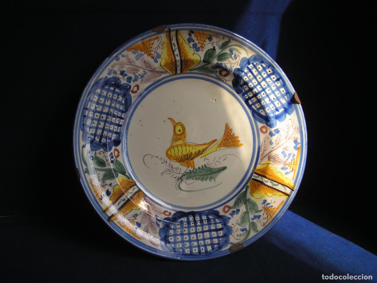 Antig&uuml;edades: PLATO PINTADO A MANO - Foto 1