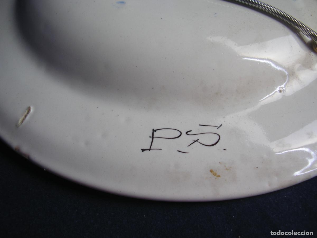 Antig&uuml;edades: PLATO PINTADO A MANO - Foto 2