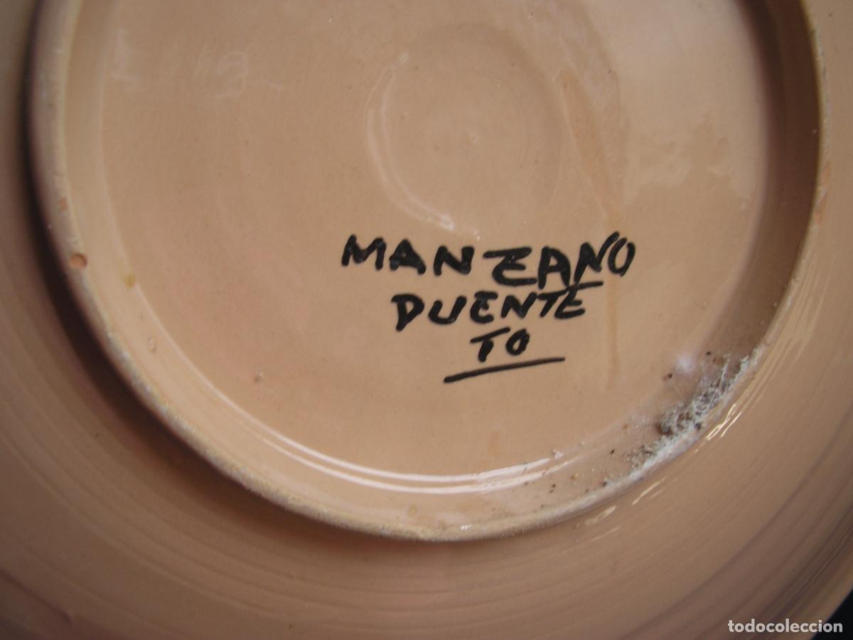 Antig&uuml;edades: PLATO PINTADO A MANO - Foto 2