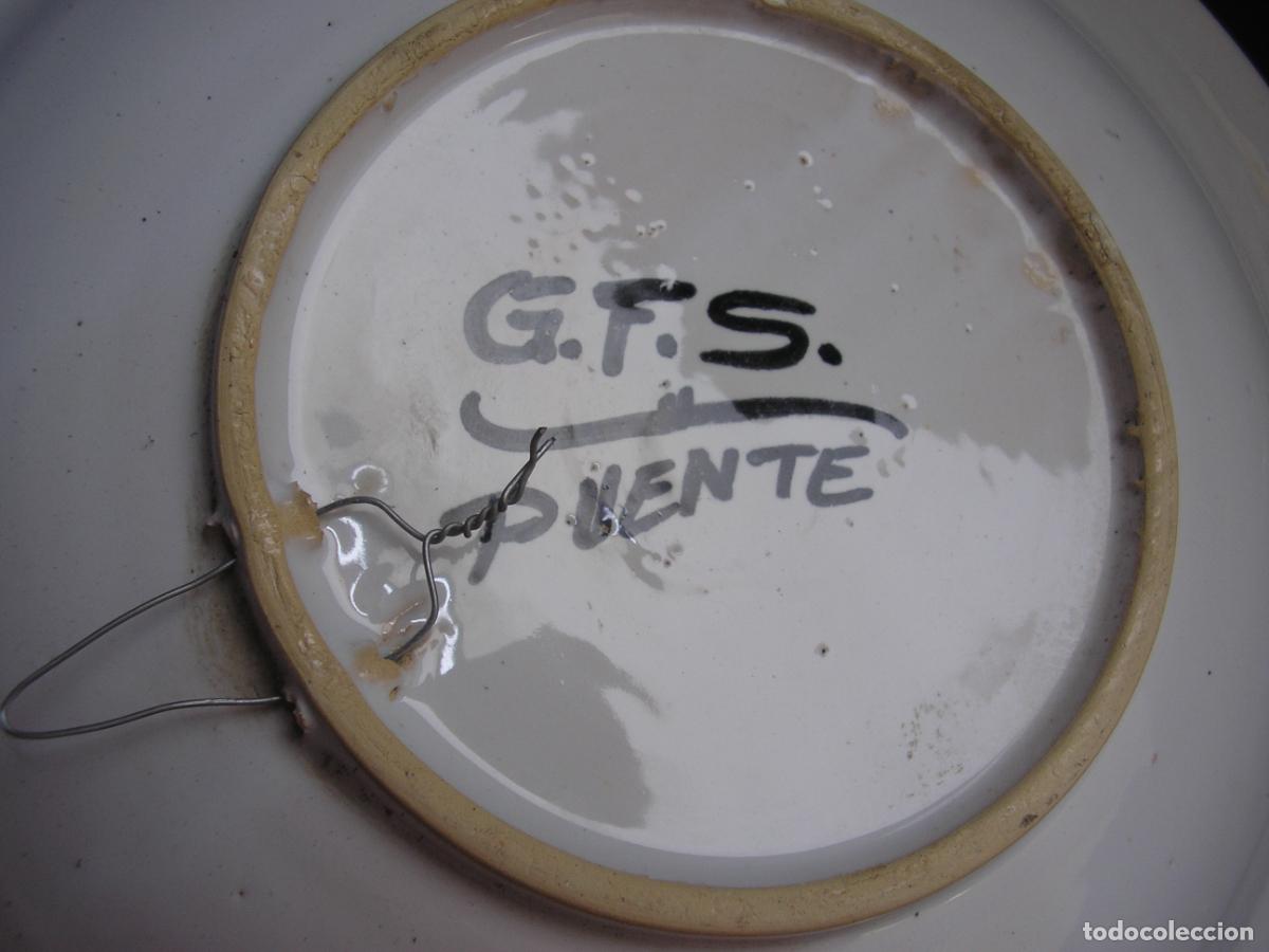 Antig&uuml;edades: PLATO PINTADO A MANO - Foto 2
