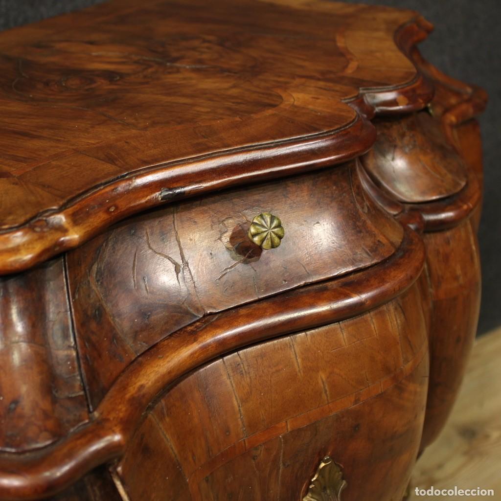 Antig&uuml;edades: C&oacute;moda veneciana de madera del siglo XX - Foto 12