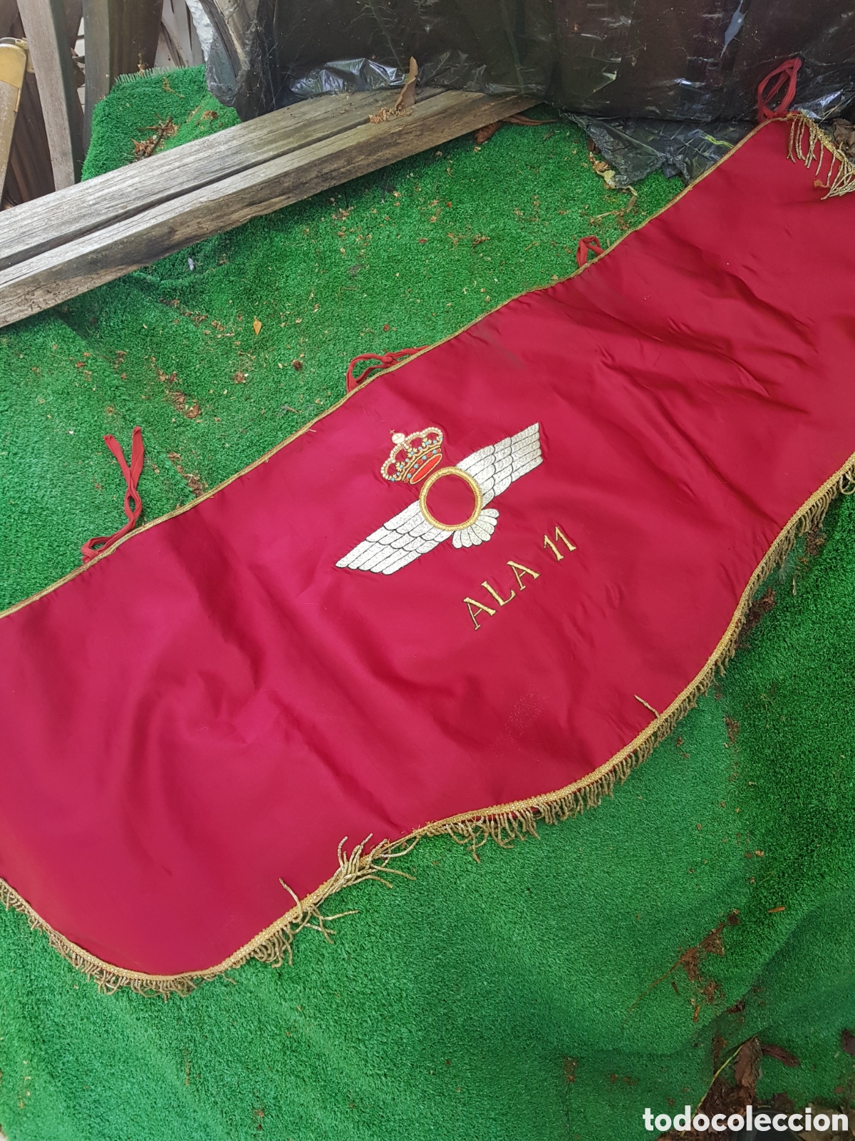 Oggetti Antichi: ANTIGUA GALA DE TAMBOR BORDADA ALA 11 AVIACION
