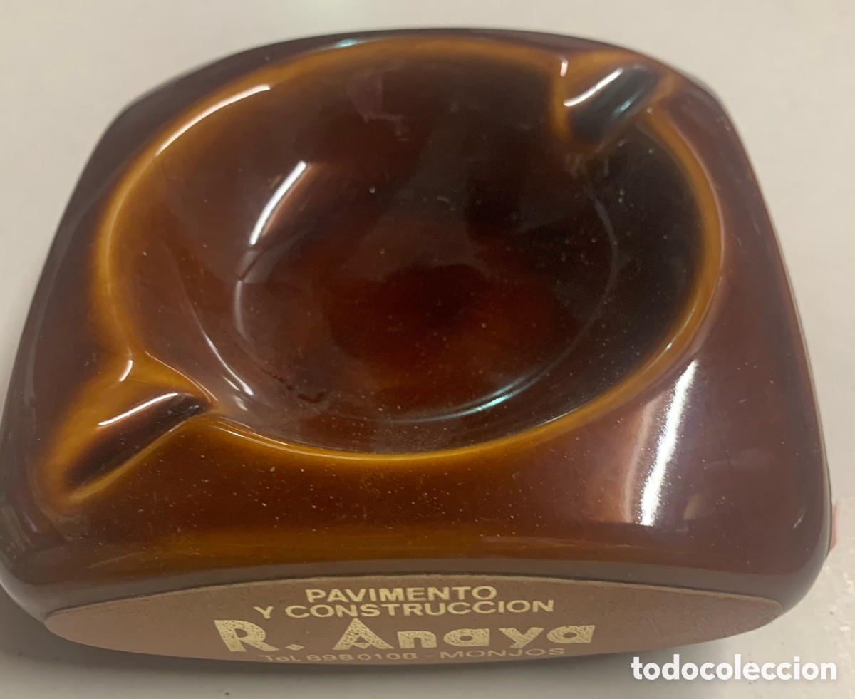 Antig&uuml;edades: Cenicero Marron Ceramica Propaganda - Foto 1