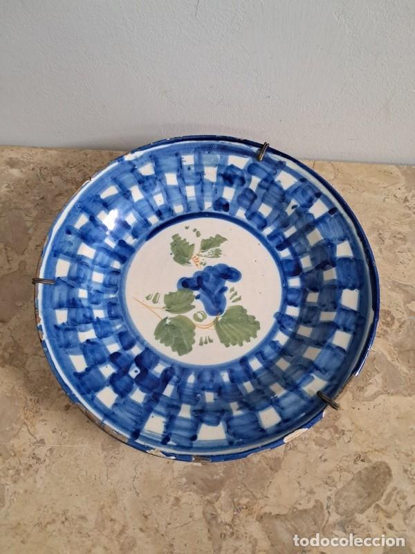 Antig&uuml;edades: PLATO DE MANISES S. XIX - Foto 1