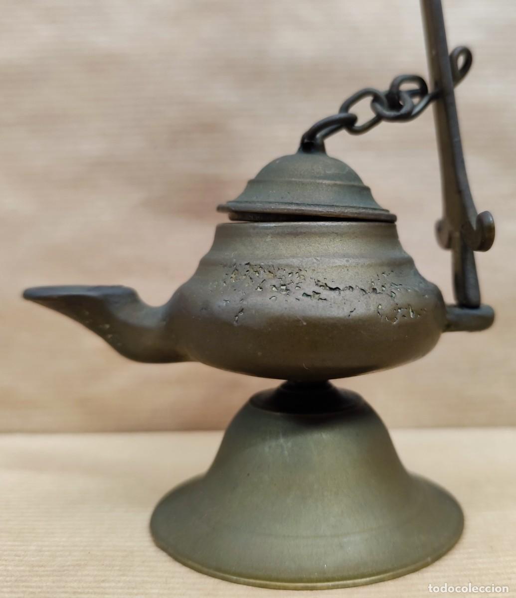 Antig&uuml;edades: L&aacute;mpara de aceite en bronce - Foto 1