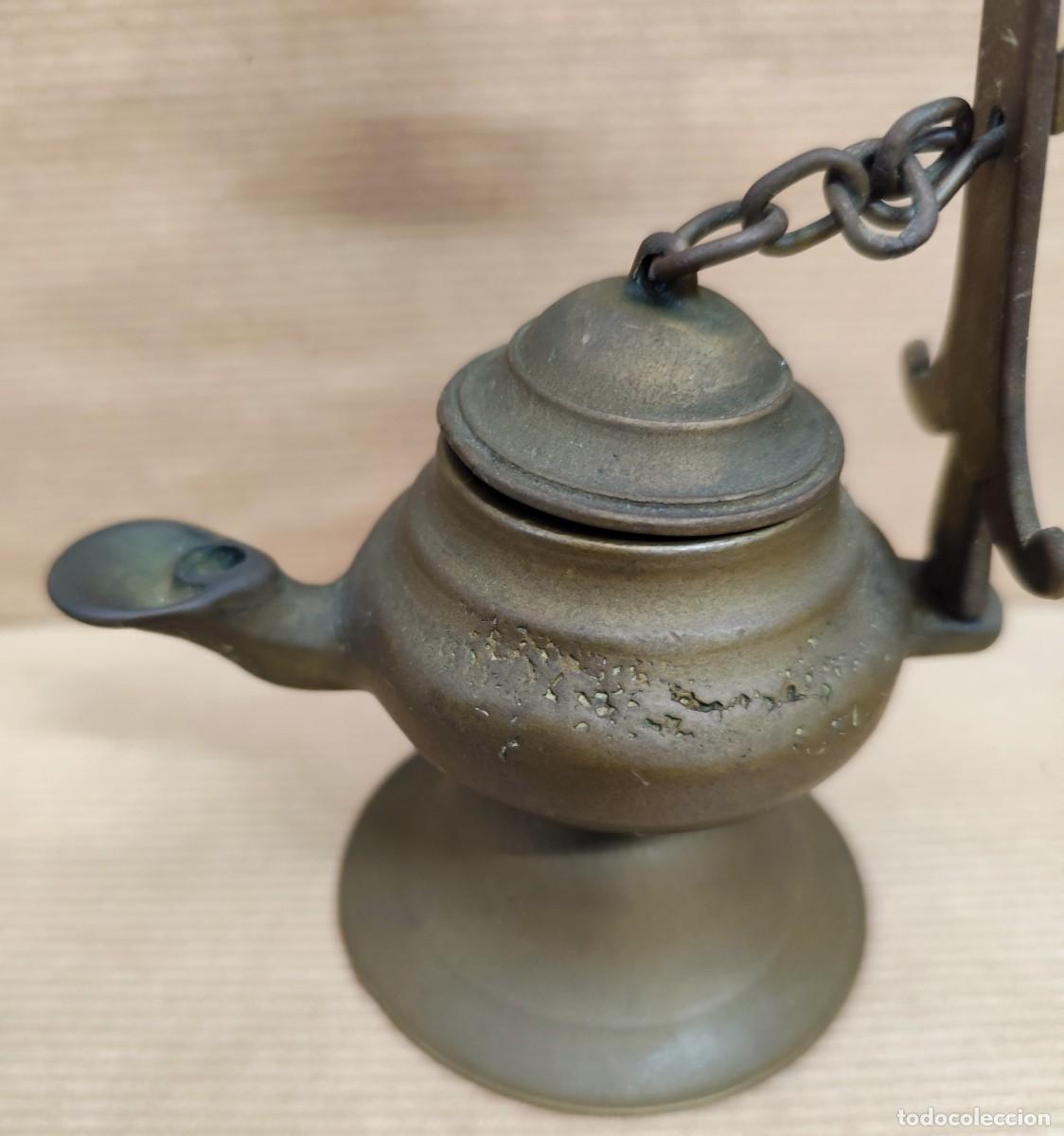 Antig&uuml;edades: L&aacute;mpara de aceite en bronce - Foto 3