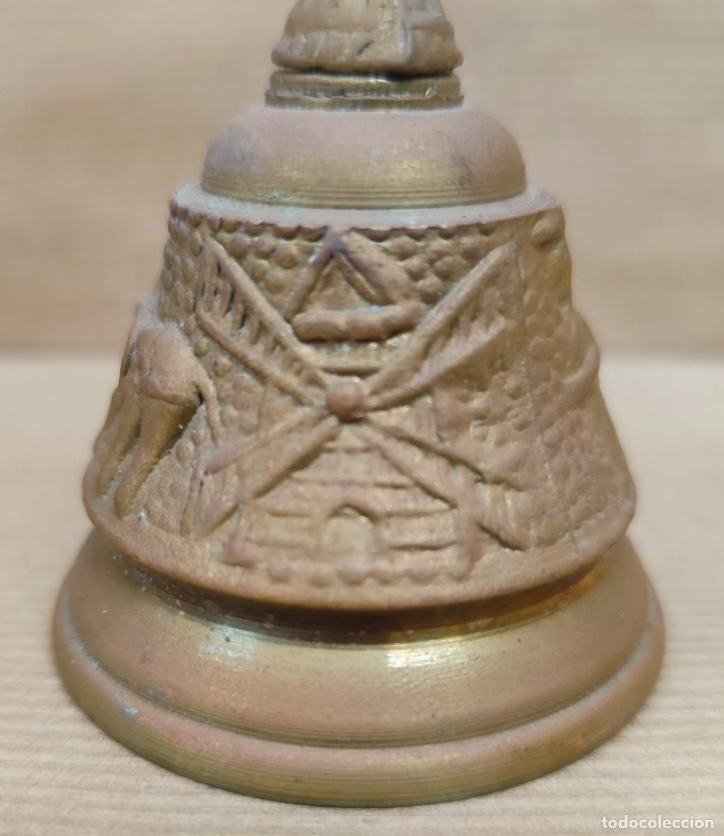 Antig&uuml;edades: Campanilla de bronce siglo XX - Foto 6