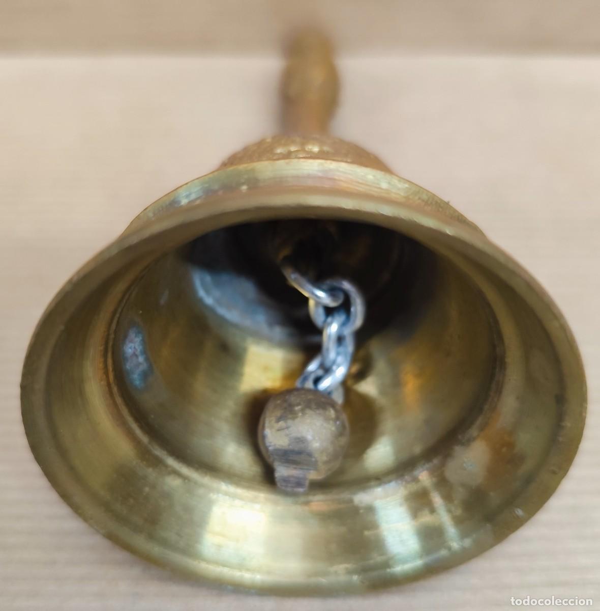 Antig&uuml;edades: Campanilla de bronce siglo XX - Foto 9