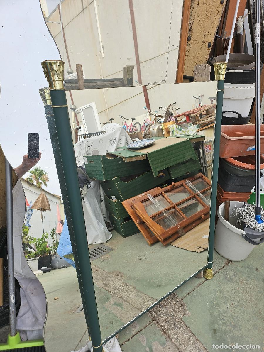 Antig&uuml;edades: espejo con el marco de hierro verde - Foto 3