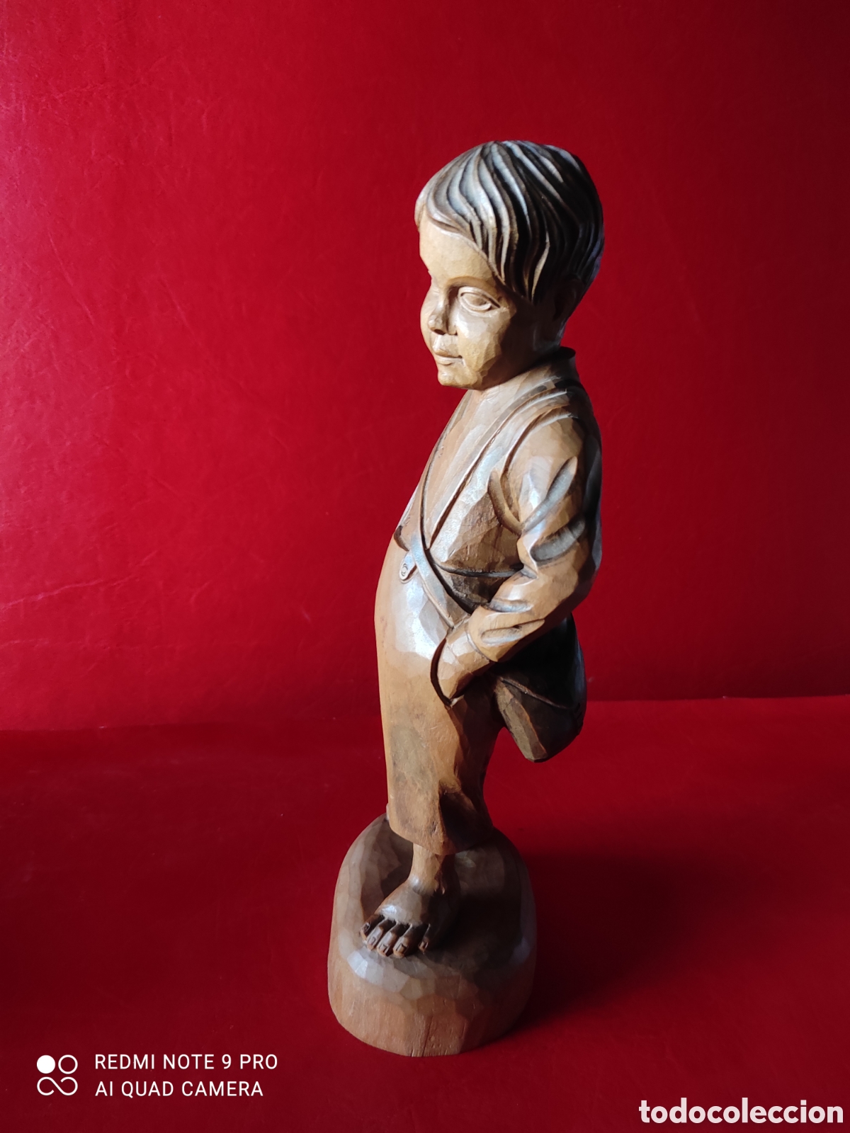 Antig&uuml;edades: Figura en madera representando a un ni&ntilde;o - Foto 2