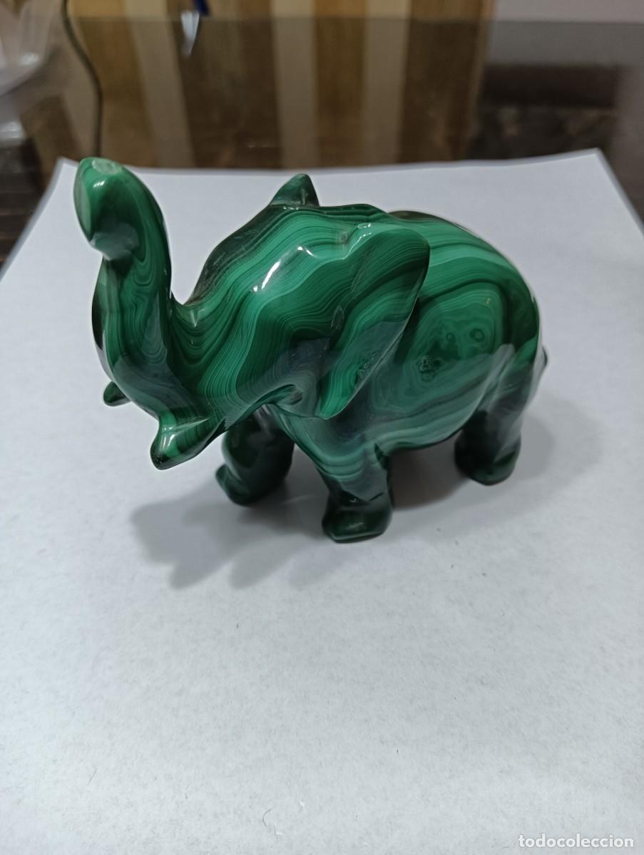 Antig&uuml;edades: Polished Elephant shape carved Malachite - Foto 4