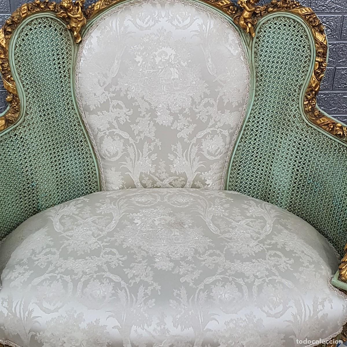 Antig&uuml;edades: Sofa, sillon estilo rococo madera tallada con pan de oro - Foto 3