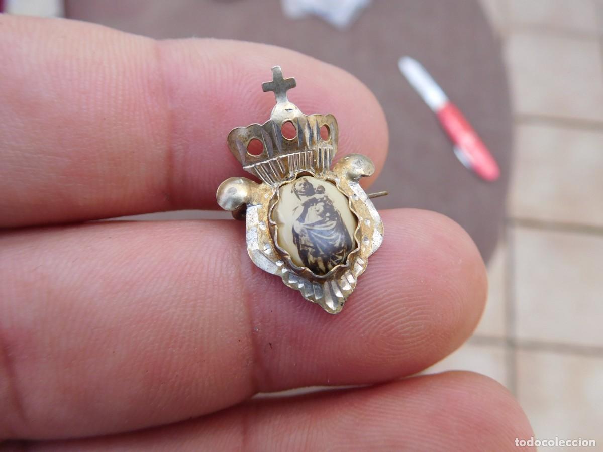 Antig&uuml;edades: Broche antiguo de plata dorada virgen a identificar - Foto 2