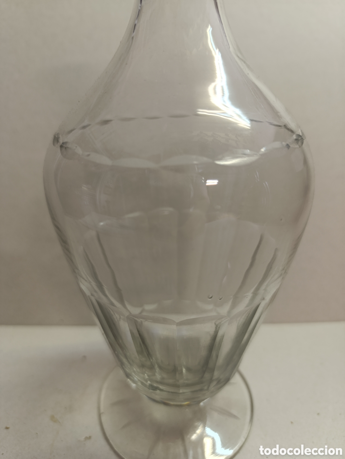 Antig&uuml;edades: BOTELLA DE CRISTAL, DECORACION GALLONADA. - Foto 11
