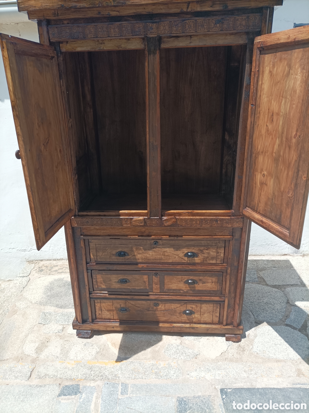 Antig&uuml;edades: Armario Ropero de madera - Foto 4