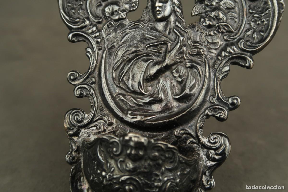 Antig&uuml;edades: Antigua Benditera de Plata - Foto 7