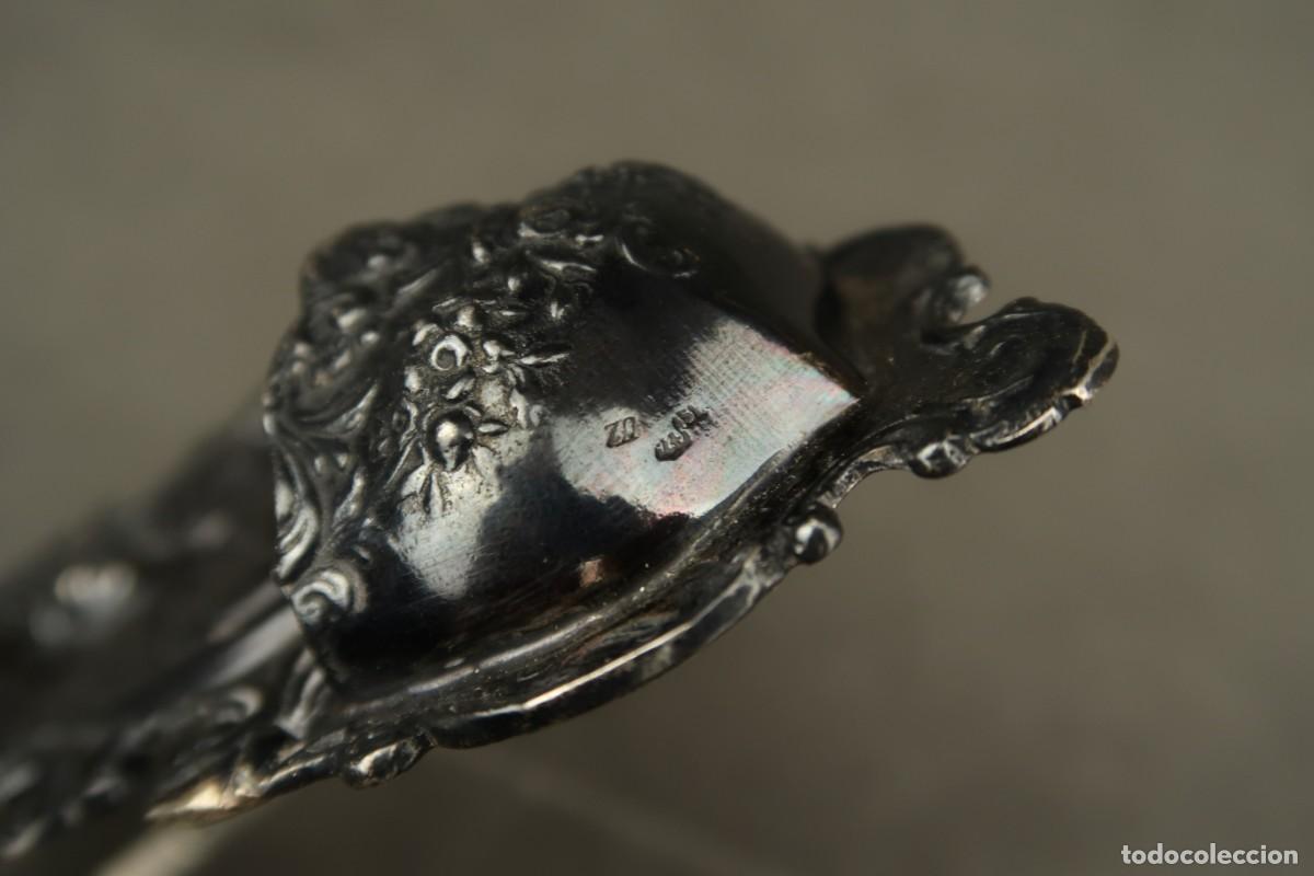 Antig&uuml;edades: Antigua Benditera de Plata - Foto 11