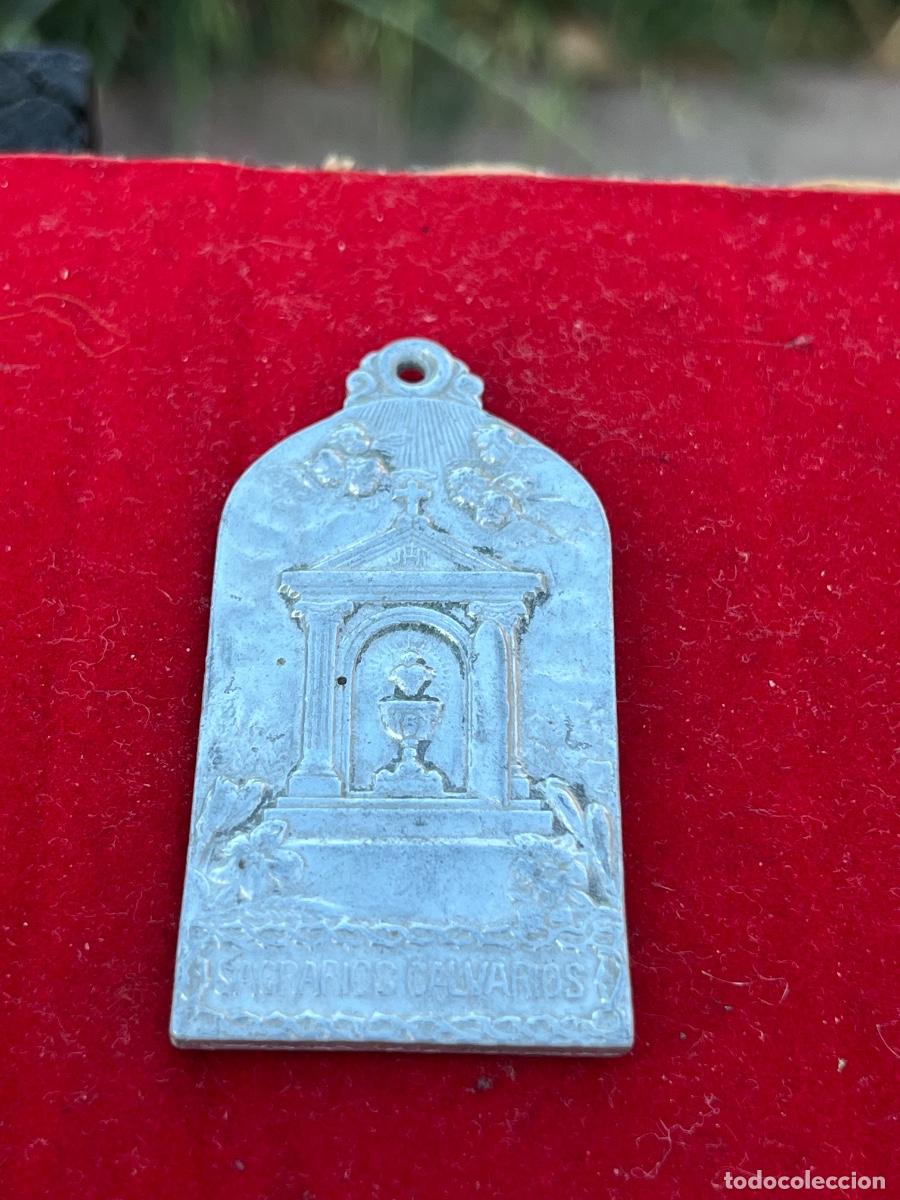 Antig&uuml;edades: Medalla, Las tres Marias - Foto 1