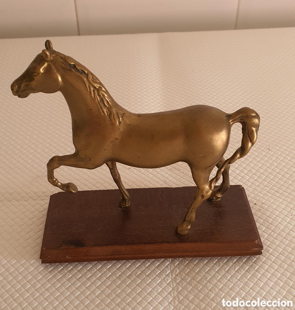 Antig&uuml;edades: Caballo de decoraci&oacute;n en bronce. - Foto 1