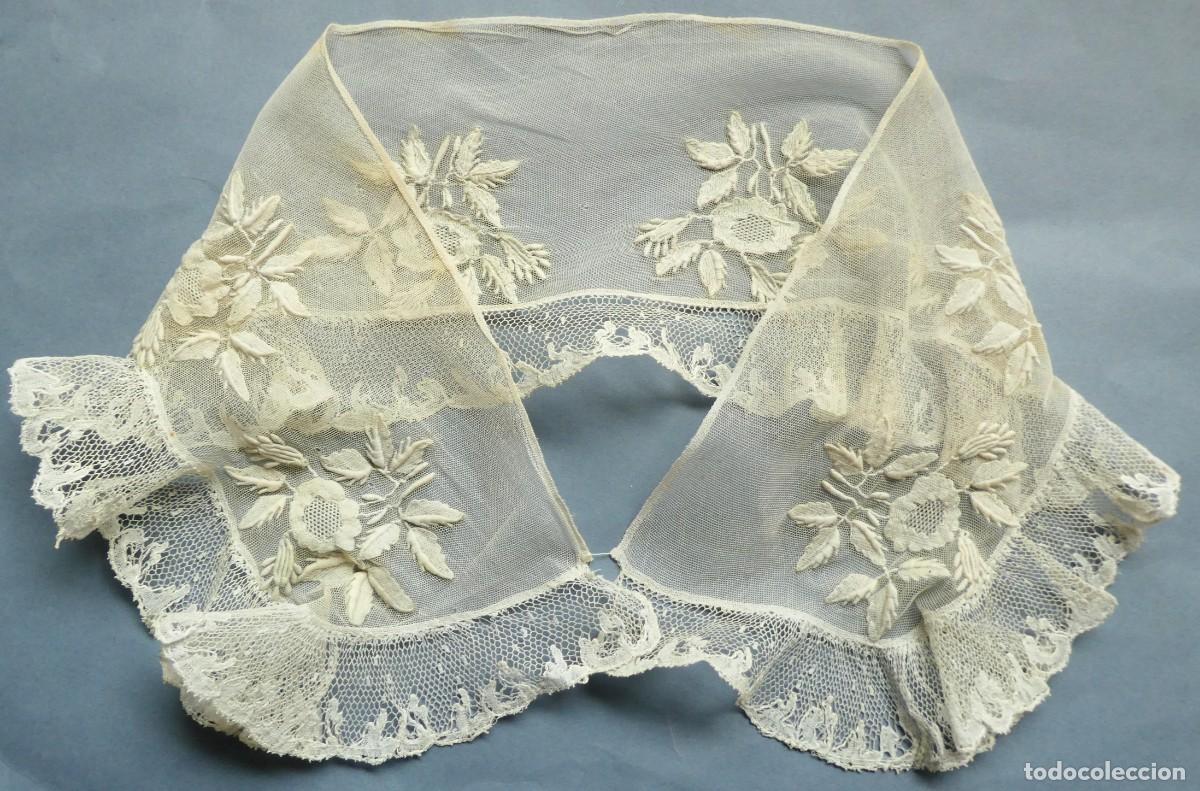 Antig&uuml;edades: ANTIGUO CUELLO DE ENCAJE S. XIX - Foto 1