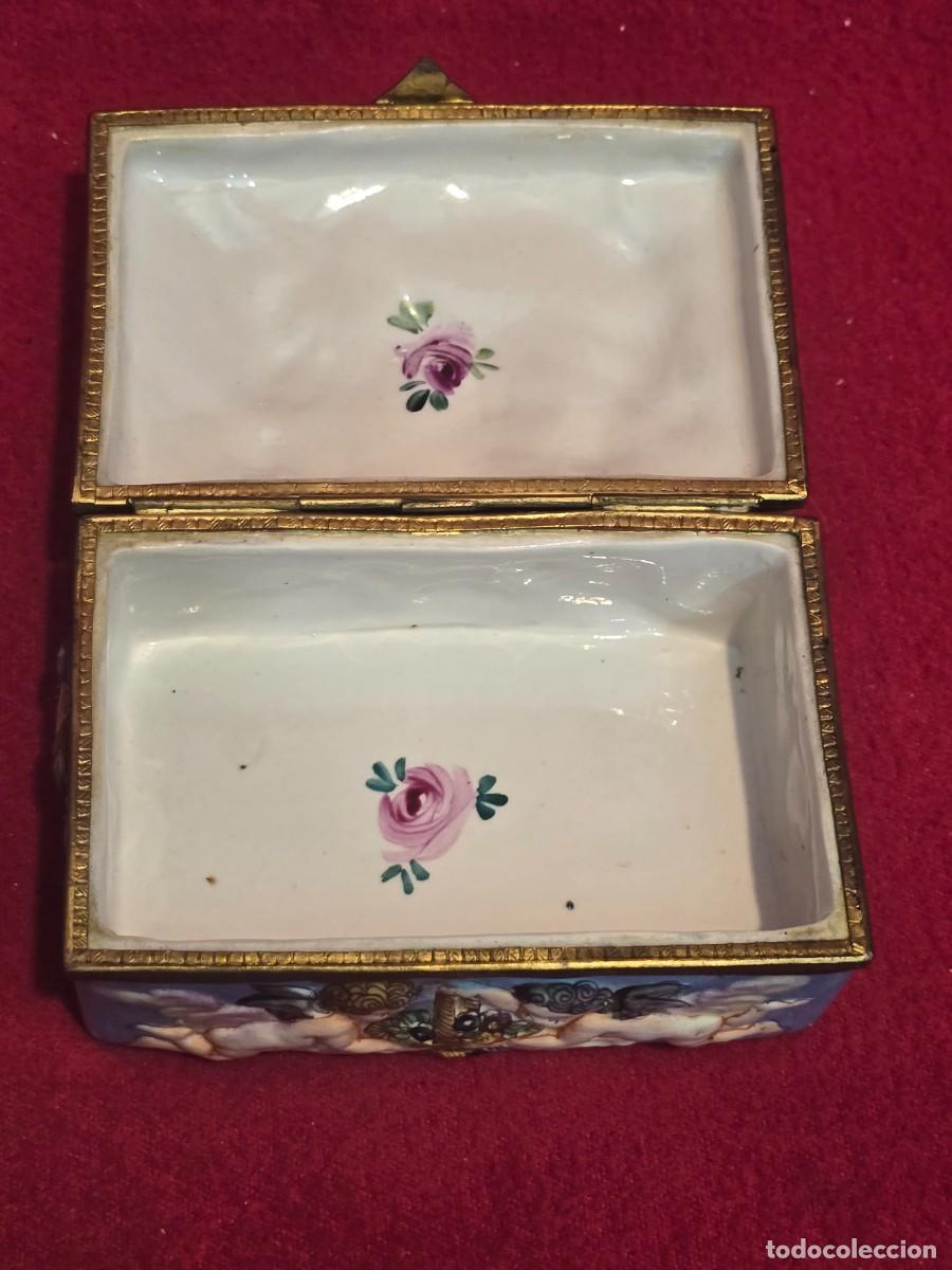 Antig&uuml;edades: CAJA DE PORCELANA ESTILO DE CAPODIMONTE - Foto 6