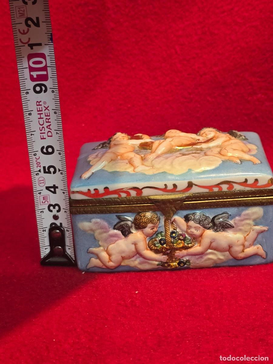 Antig&uuml;edades: CAJA DE PORCELANA ESTILO DE CAPODIMONTE - Foto 8
