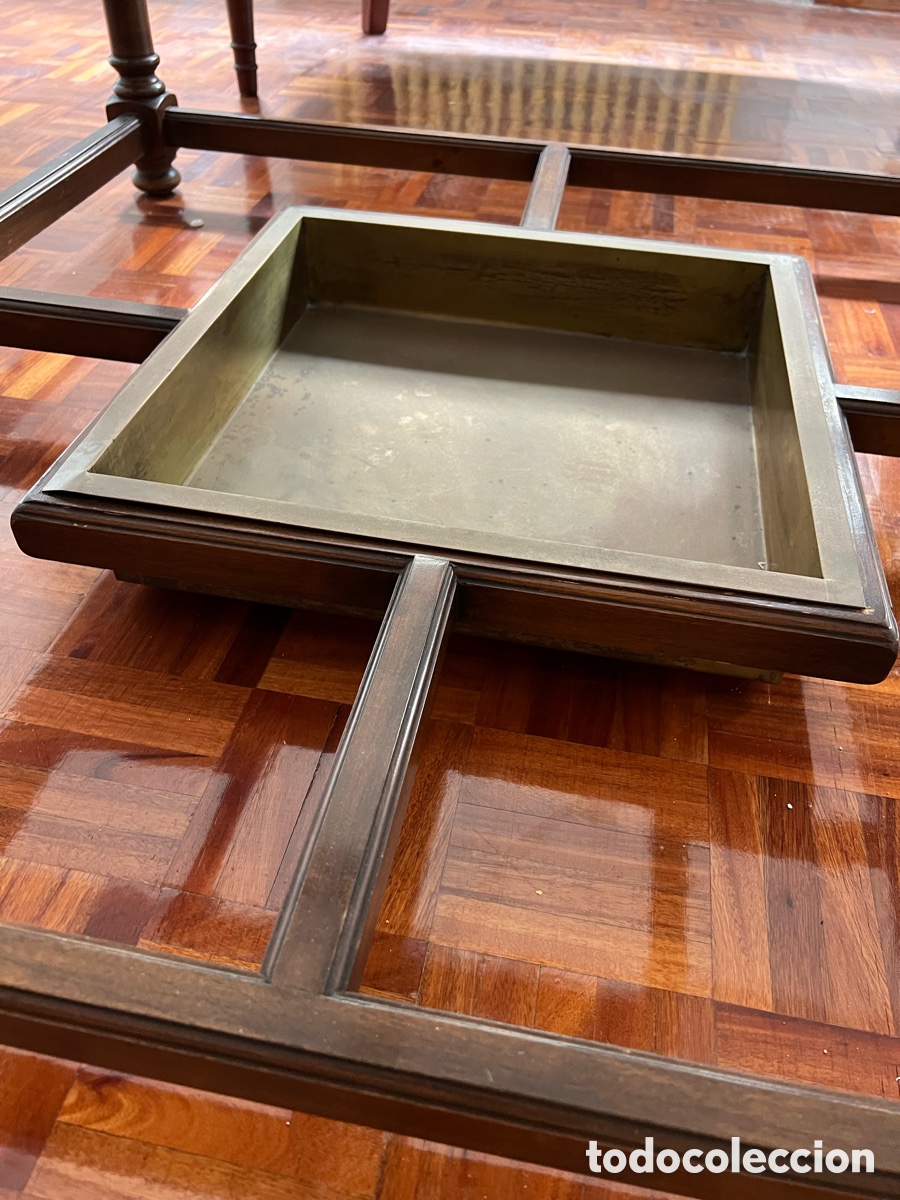 Antig&uuml;edades: Mesa de centro de madera y cristal - Foto 3