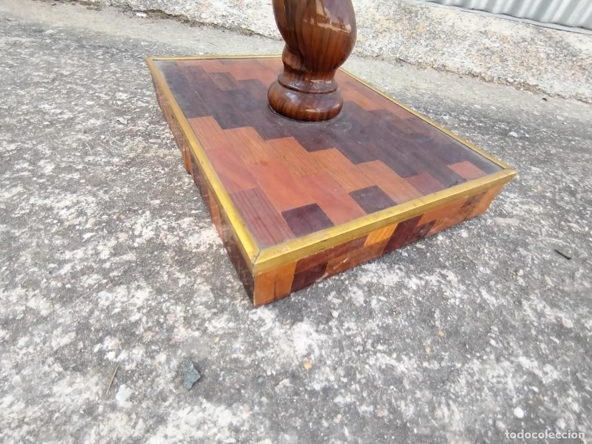 Antig&uuml;edades: mesa auxiliar de made con marqueteria - Foto 6