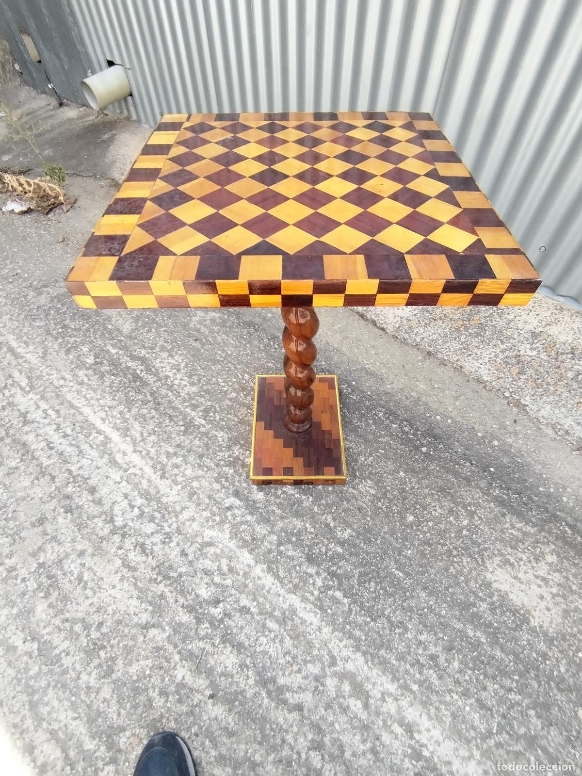 Antig&uuml;edades: mesa auxiliar de made con marqueteria - Foto 9