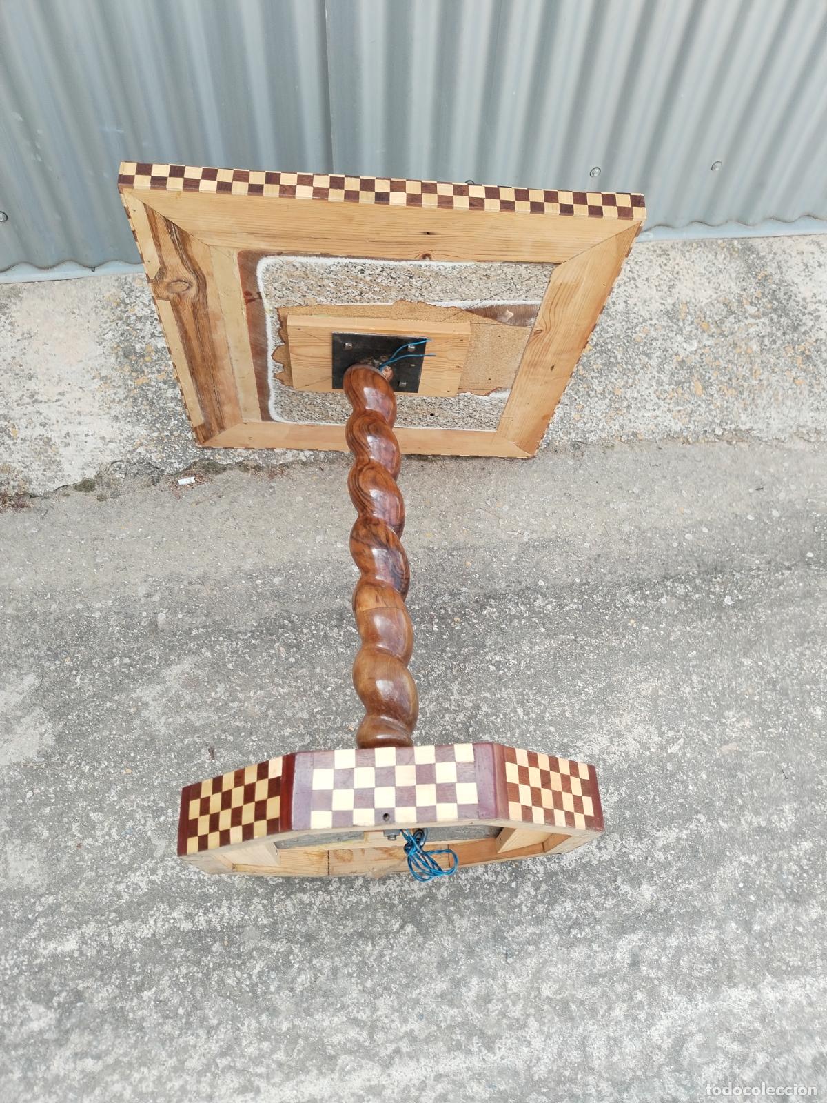 Antig&uuml;edades: mesa de madera con marqueteria - Foto 6