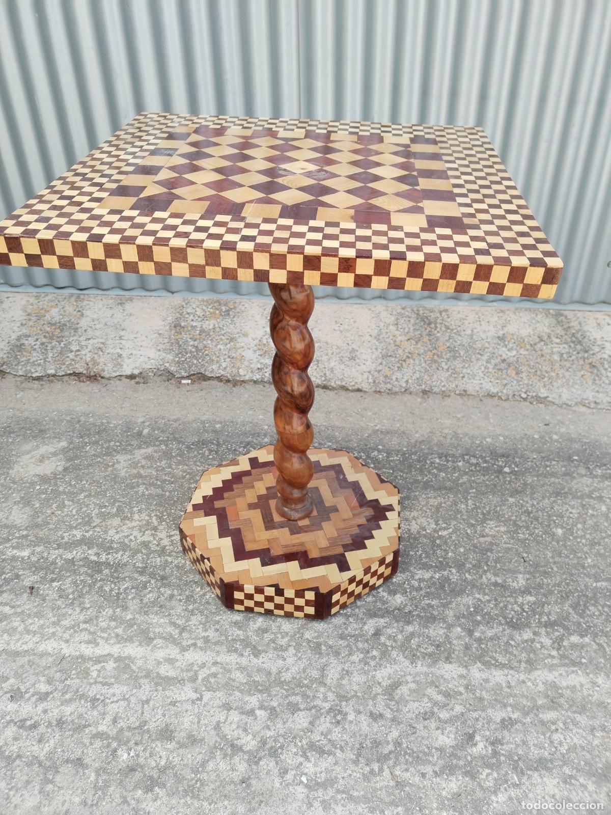 Antig&uuml;edades: mesa de madera con marqueteria - Foto 7