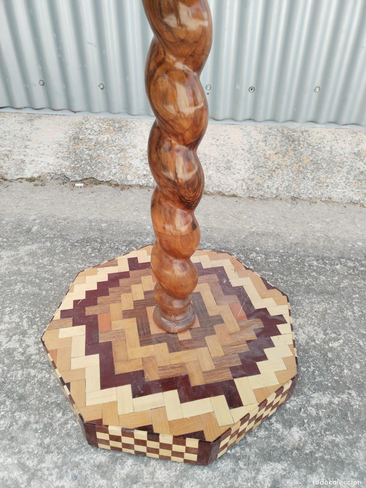 Antig&uuml;edades: mesa de madera con marqueteria - Foto 10