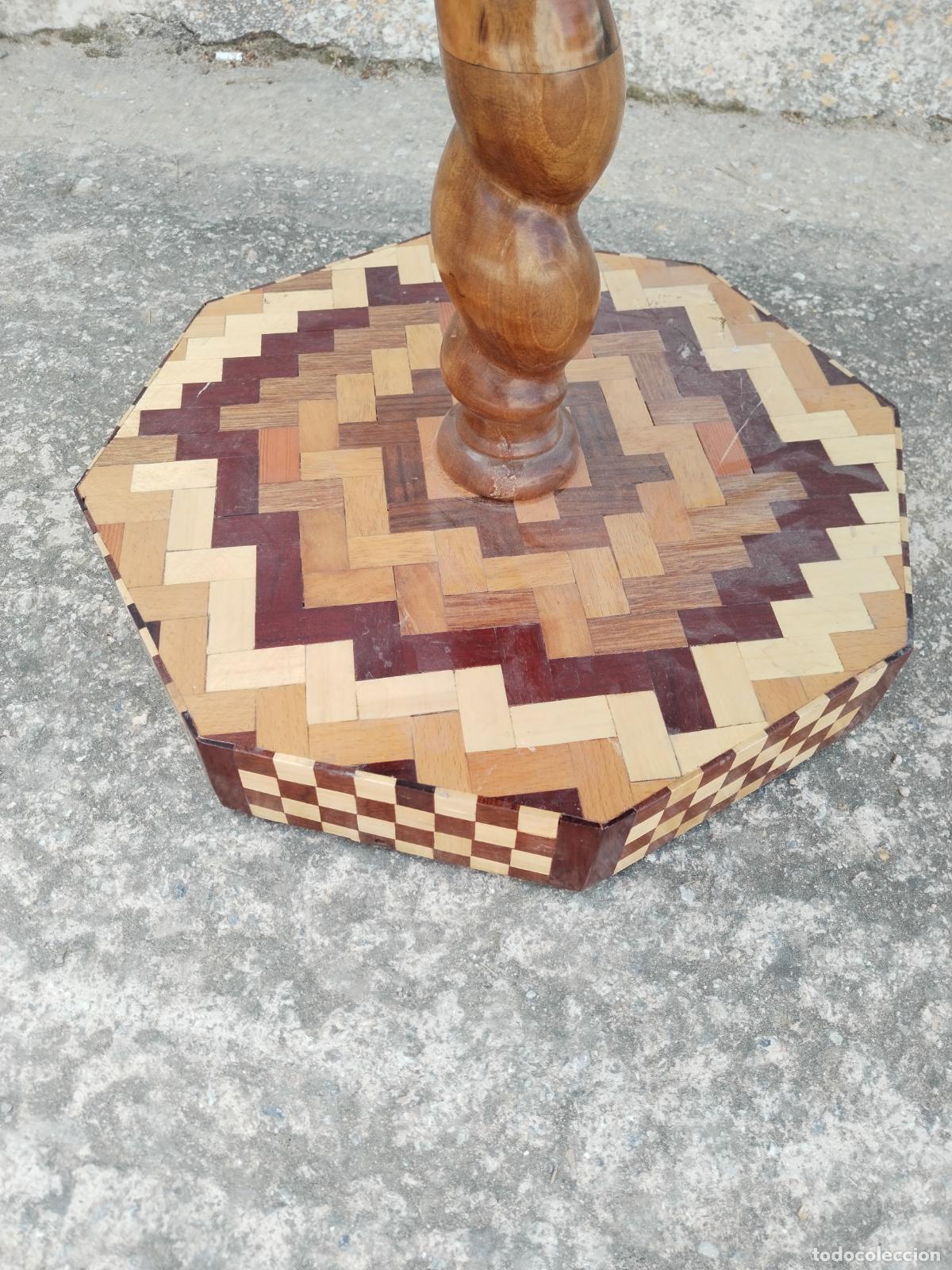 Antig&uuml;edades: mesa de madera con marqueteria - Foto 13