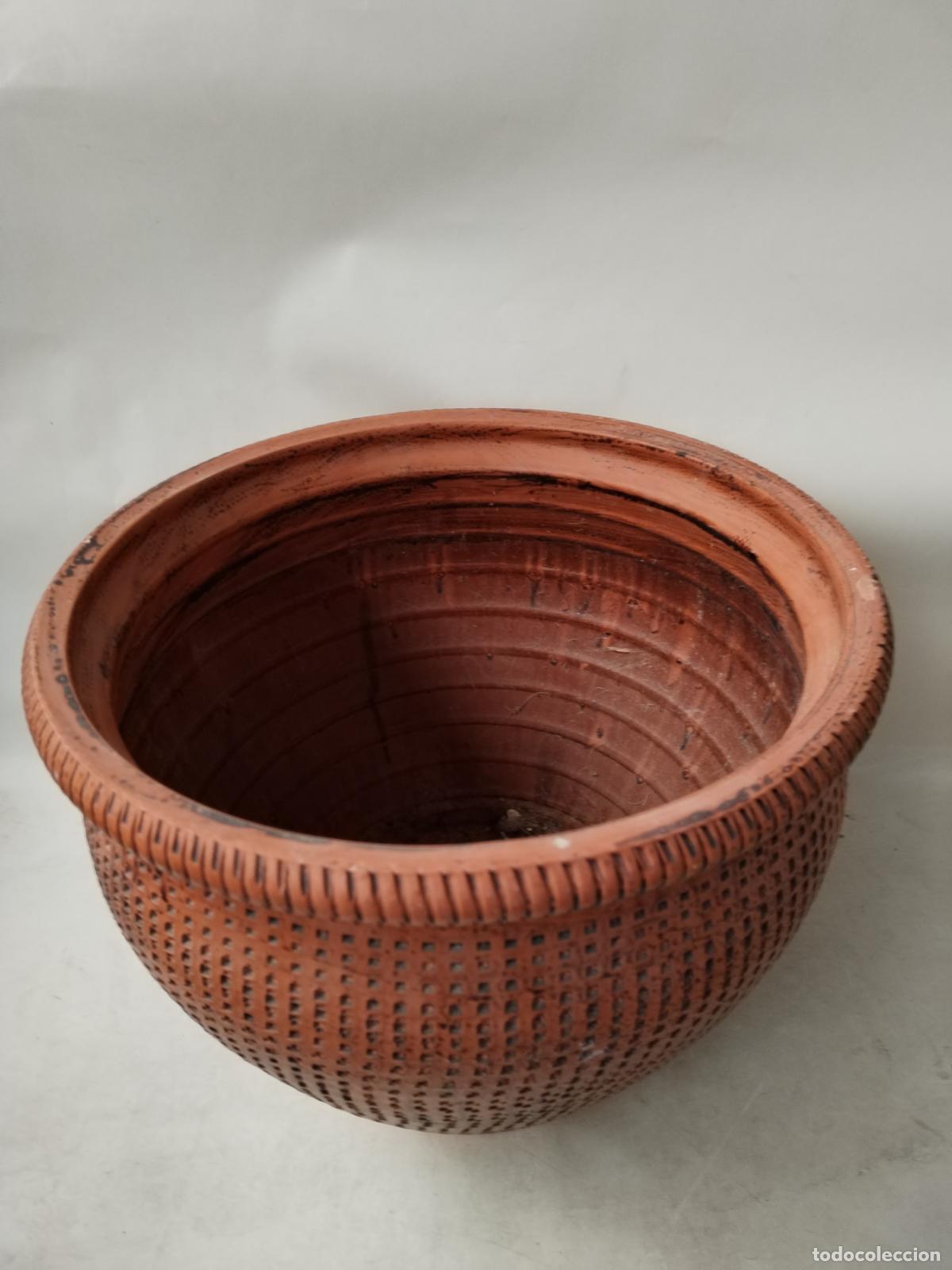 Antig&uuml;edades: macetero vintage de terracota - Foto 3