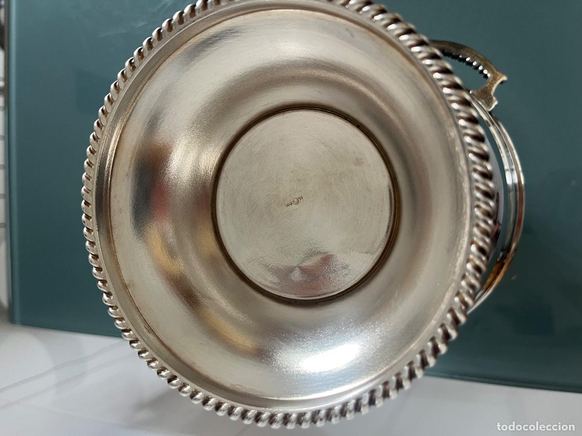 Antig&uuml;edades: Cubitera de plata alpaca - Foto 4