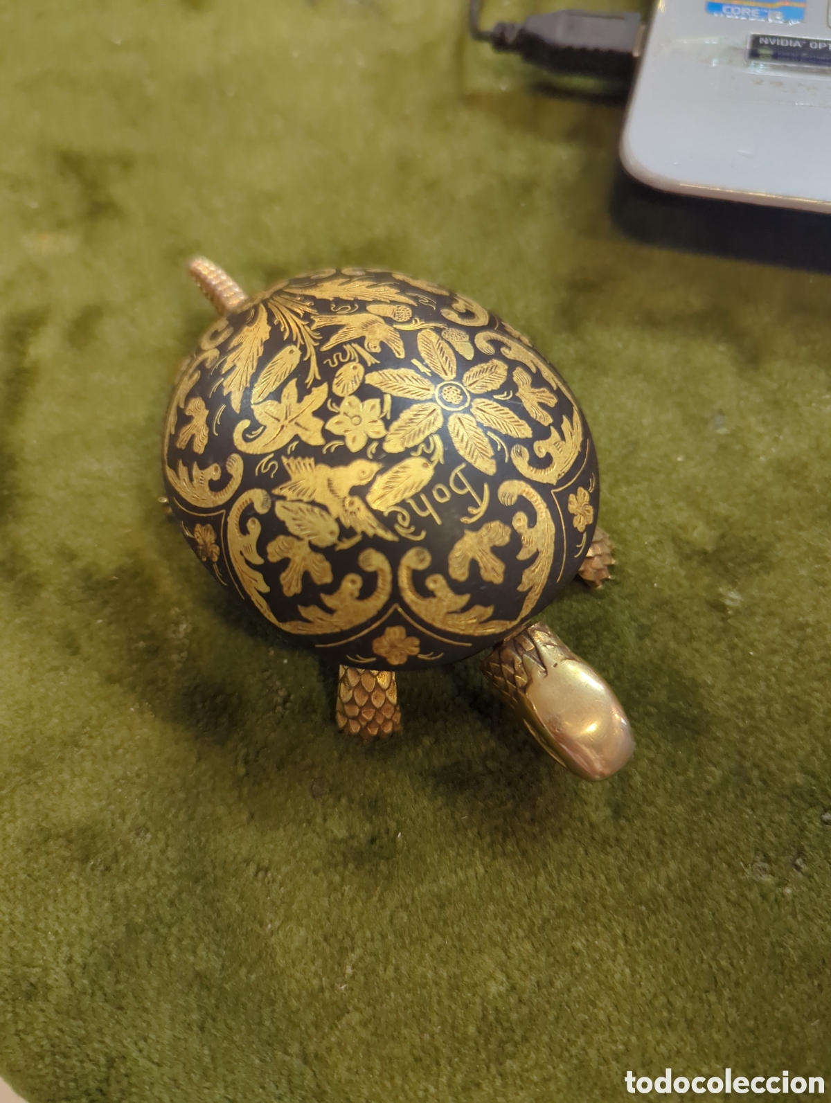 Antig&uuml;edades: Timbre damasquinado. Ref-8892