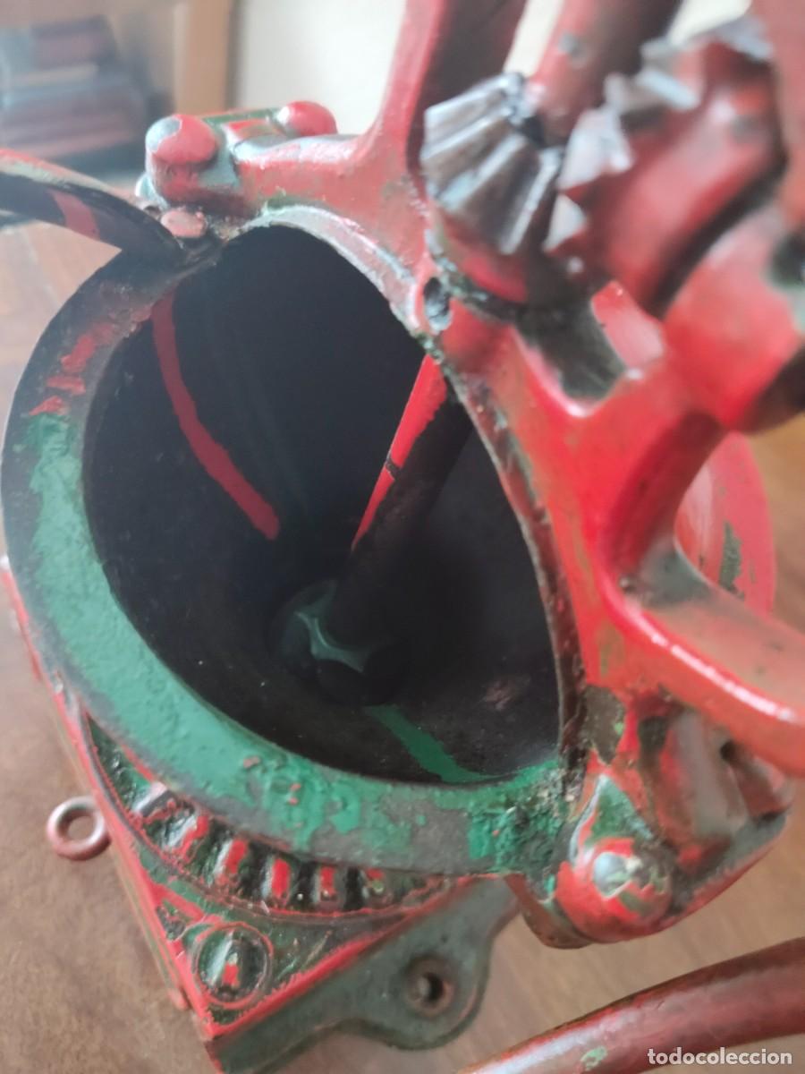 Antig&uuml;edades: Antiguo molinillo de caf&eacute;. Peugeot. Funcionando. - Foto 5