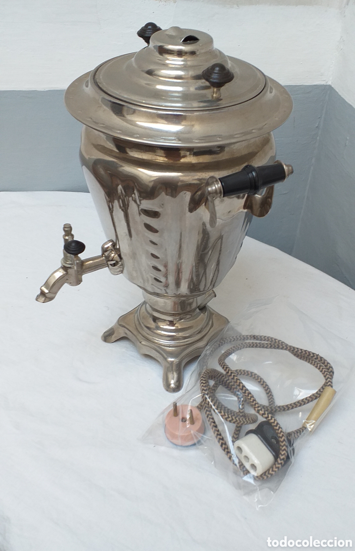 Antig&uuml;edades: Cafetera Samovar el&eacute;ctrico a&ntilde;os 80 - Foto 3
