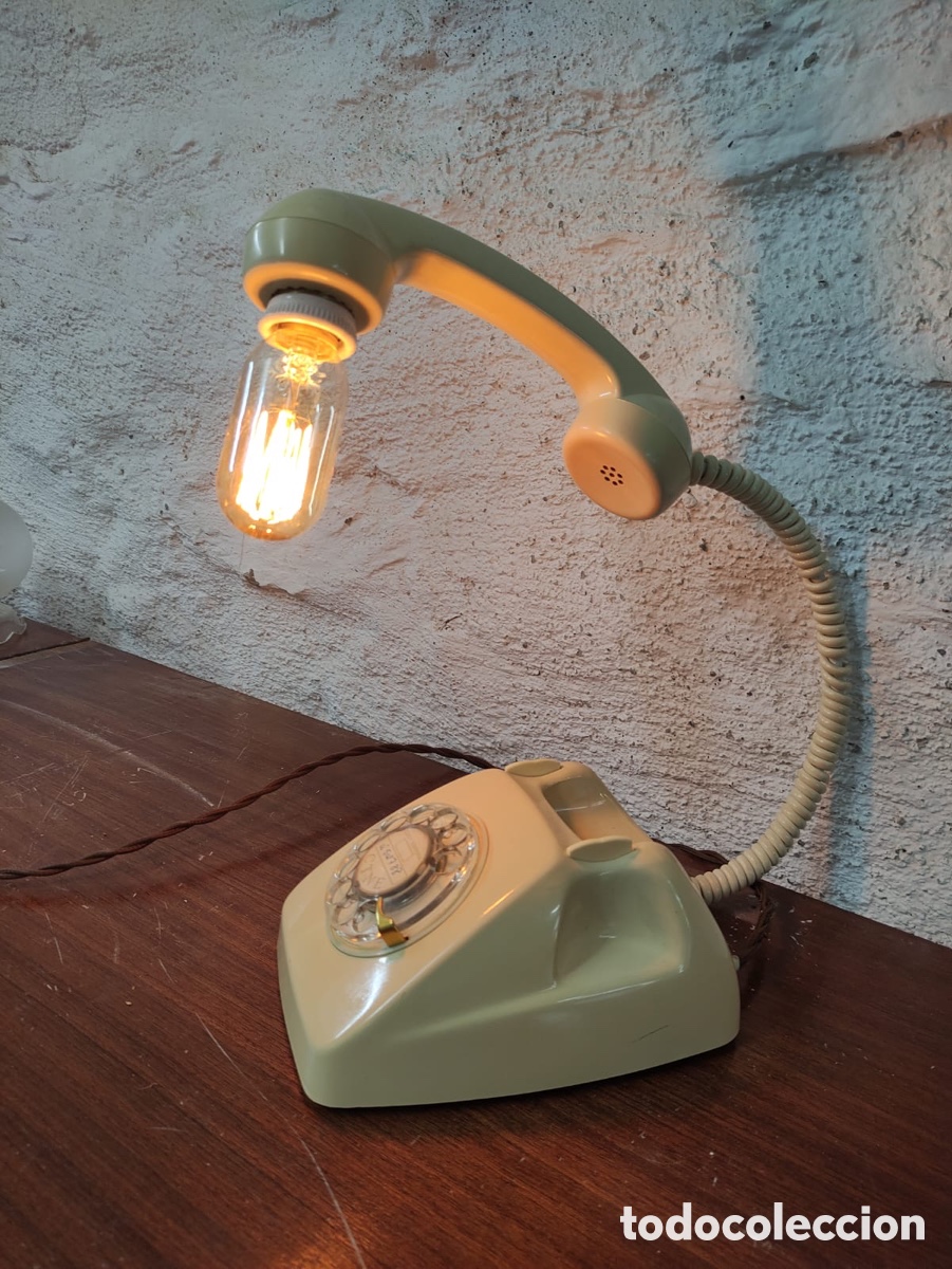 Antig&uuml;edades: L&aacute;mpara con base de tel&eacute;fono cl&aacute;sico - Foto 2