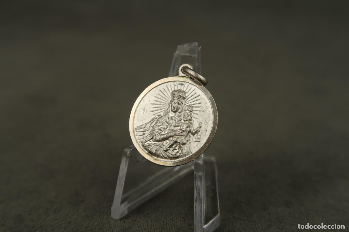 Antig&uuml;edades: Antigua Medalla Religiosa de Plata - Foto 7