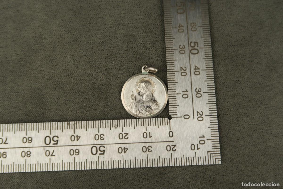 Antig&uuml;edades: Antigua Medalla Religiosa de Plata - Foto 9