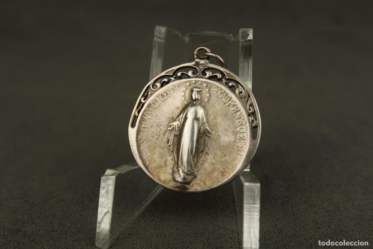 Antig&uuml;edades: Antigua Medalla Religiosa de Plata - Foto 3