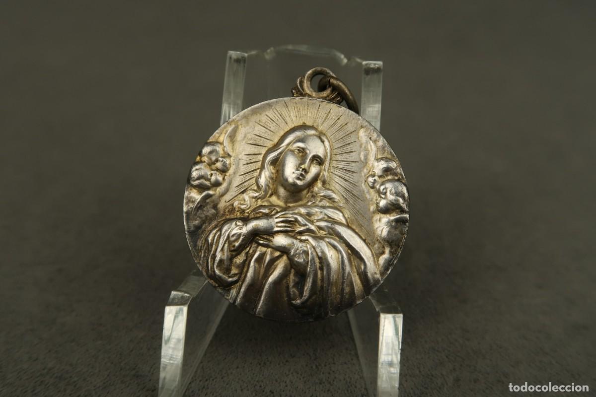 Antig&uuml;edades: Antigua Medalla Religiosa de Plata - Foto 1