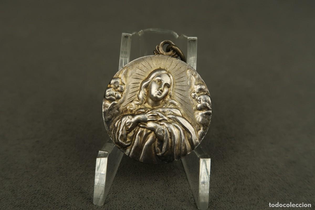 Antig&uuml;edades: Antigua Medalla Religiosa de Plata - Foto 2