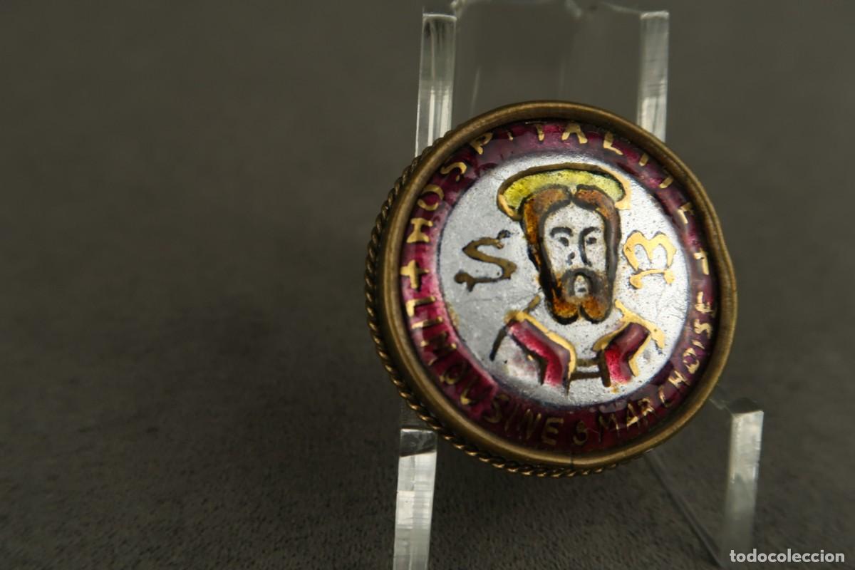 Antig&uuml;edades: Antiguo Broche Religioso con Esmaltes - Foto 3