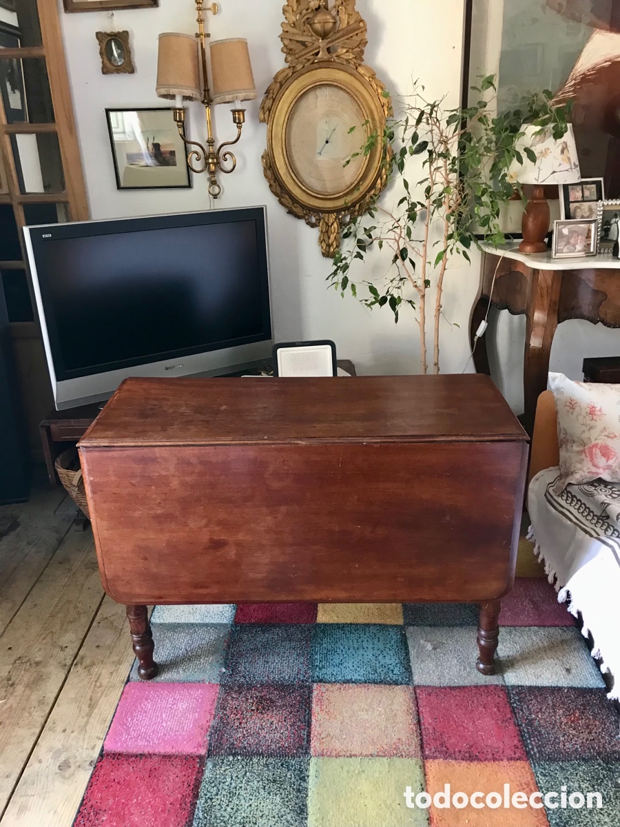 Antig&uuml;edades: Mesa de alas victoriana - Foto 1