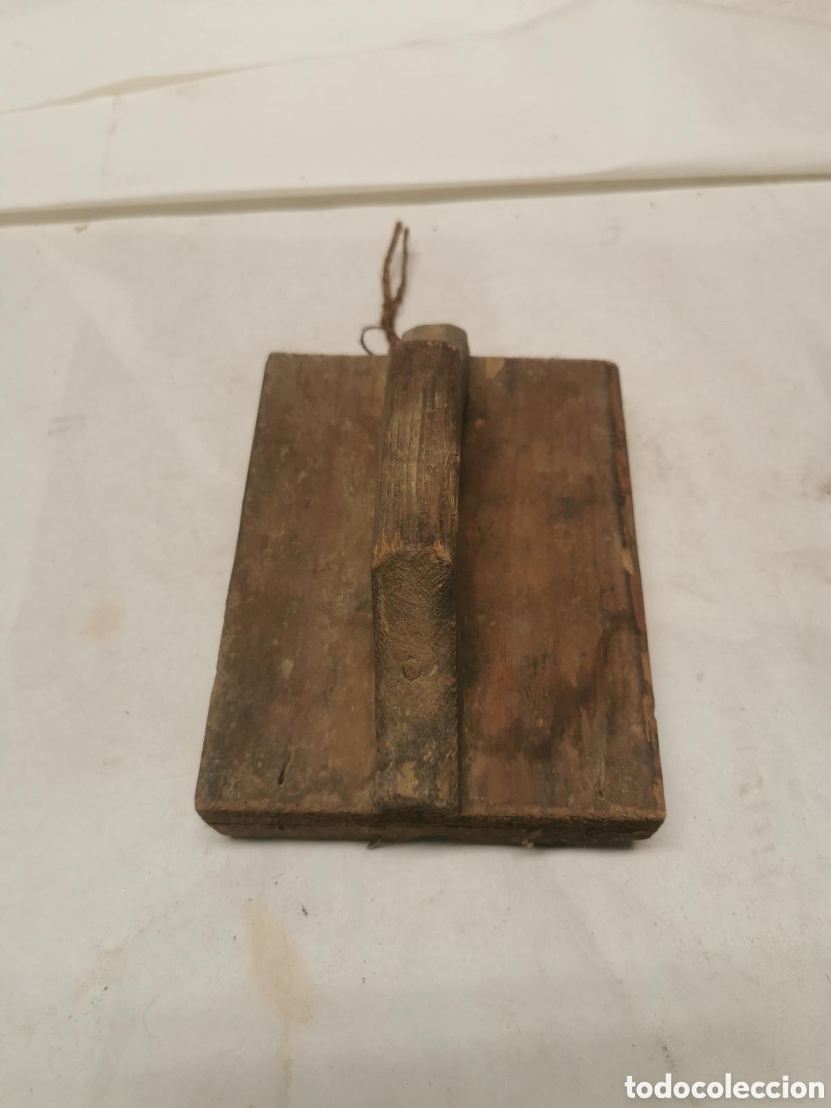 Antig&uuml;edades: Cepillo madera para animales - Foto 5